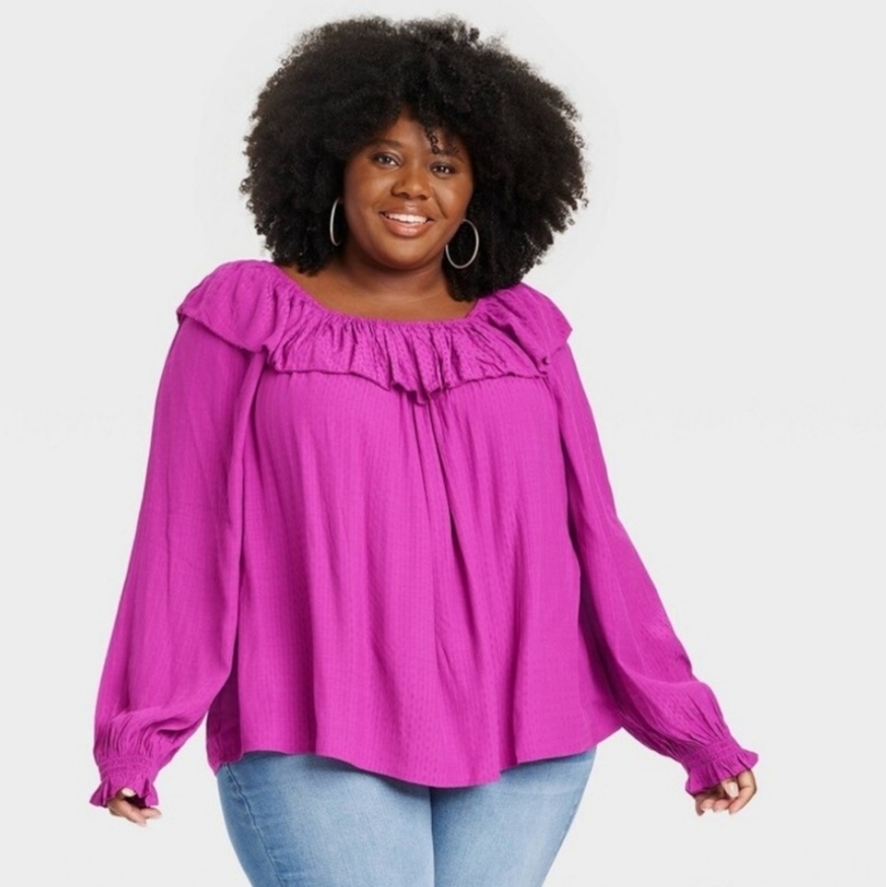 Fun, off the shoulder ,puff sleve magenta top ✨️ XL